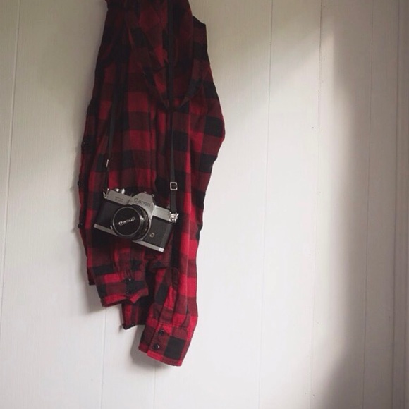Boyfriend Fit Flannel - Picture 2 of 6